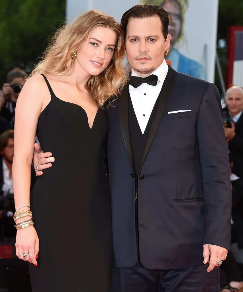 20240310143208641-041916-couple-johnny-amber-LEAD-2000-4d285a07f131459db9b8b11408a7b0a1